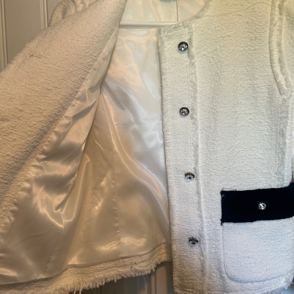 Zara Cropped Boucle Blazer - Picture 4 of 6